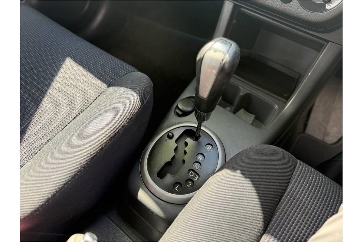 2006 Suzuki Swift RS415