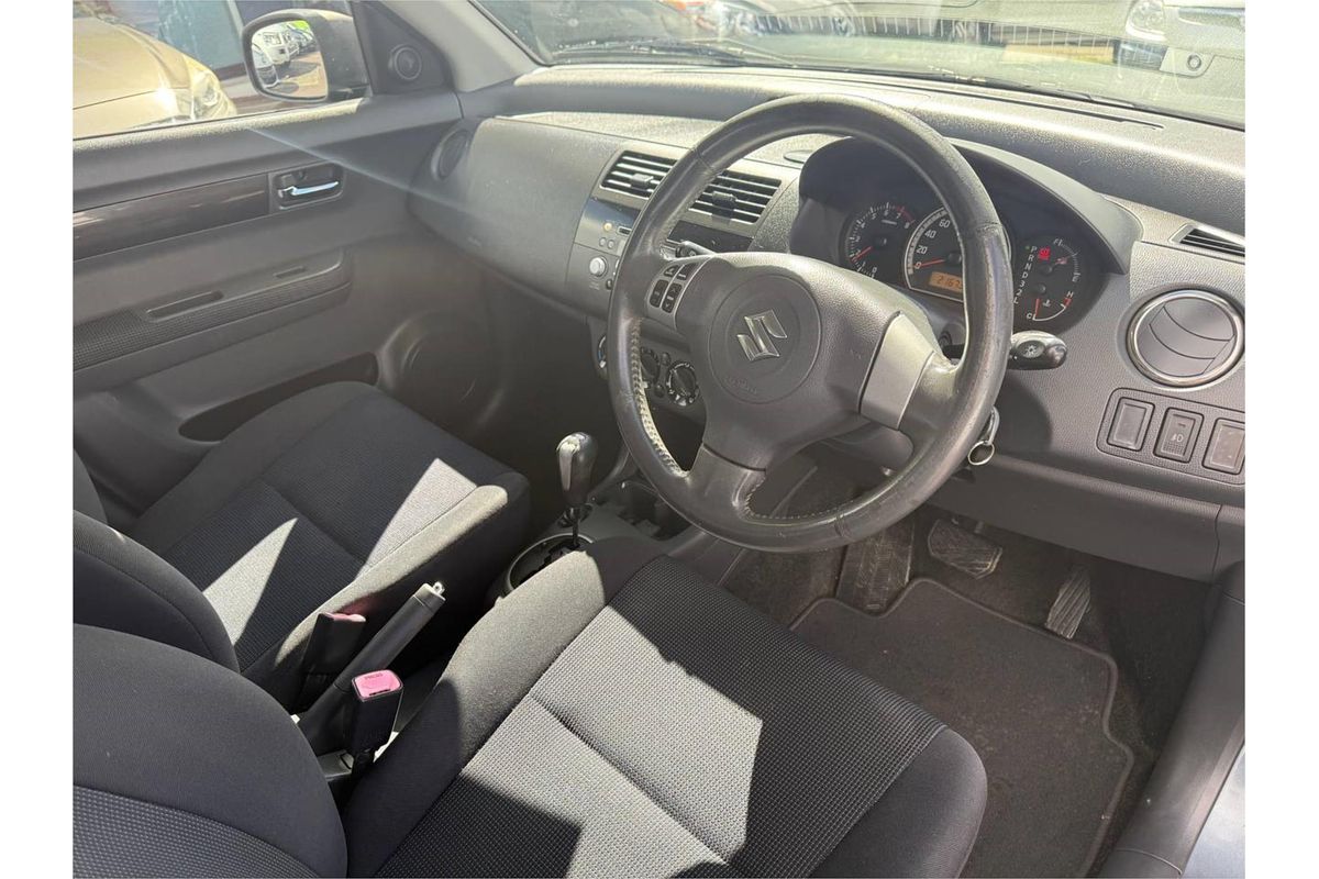2006 Suzuki Swift RS415
