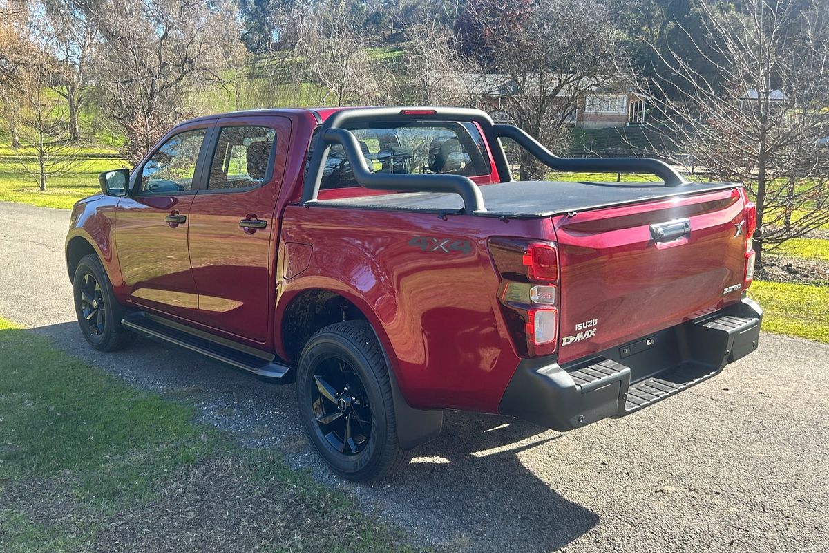 2025 Isuzu D-MAX X-RIDER 4X4