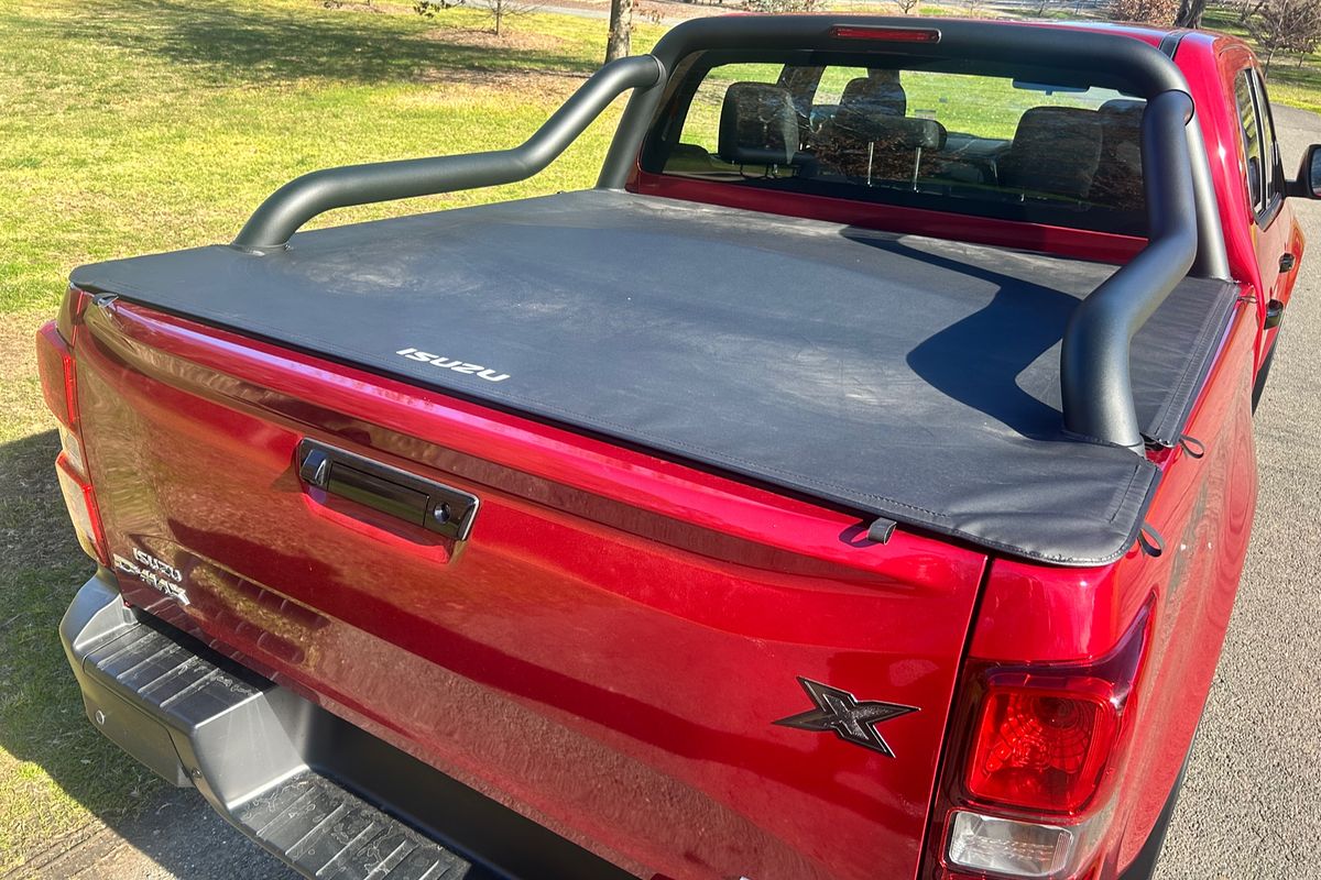 2025 Isuzu D-MAX X-RIDER 4X4