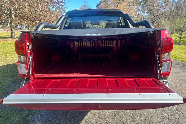 2025 Isuzu D-MAX X-RIDER 4X4