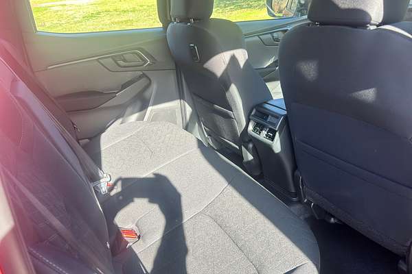 2025 Isuzu D-MAX X-RIDER 4X4