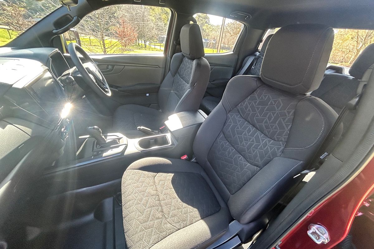 2025 Isuzu D-MAX X-RIDER 4X4