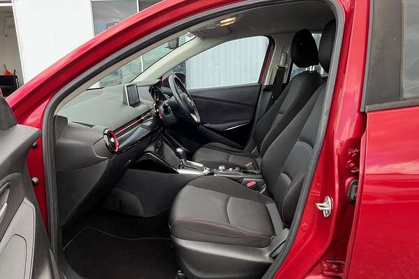 2017 Mazda 2 Maxx DL Series