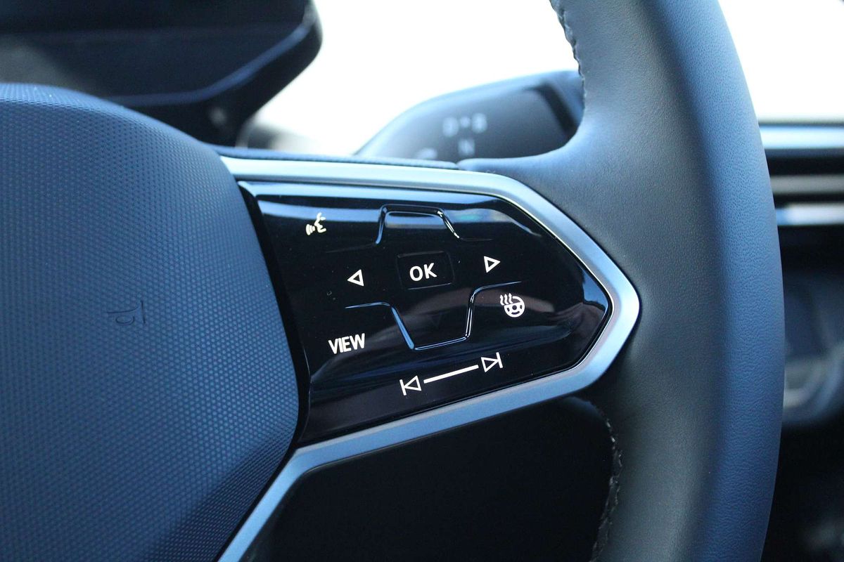 2024 Volkswagen ID.4 Pro E2