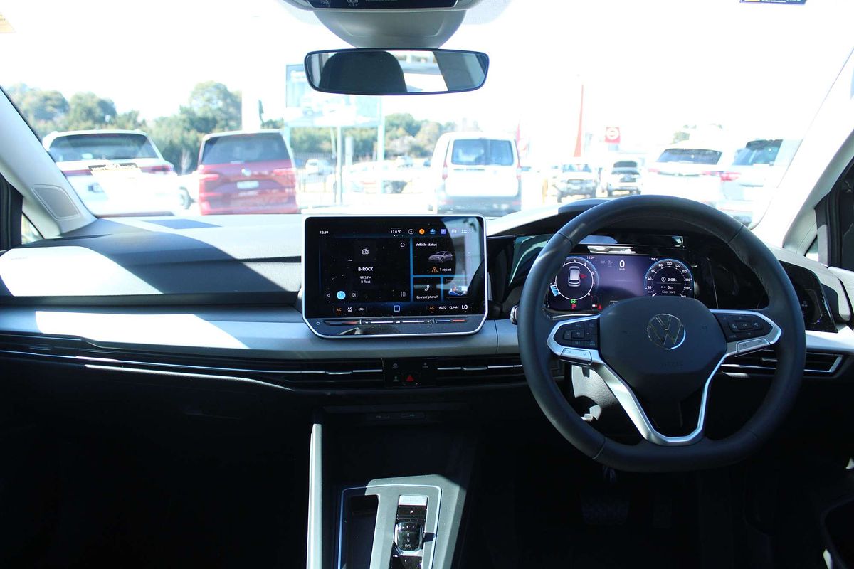 2025 Volkswagen Golf 110TSI Life 8.5
