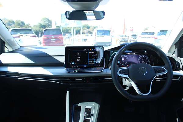 2025 Volkswagen Golf 110TSI Life 8.5