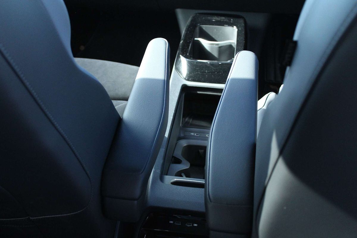 2024 Volkswagen ID.4 Pro E2