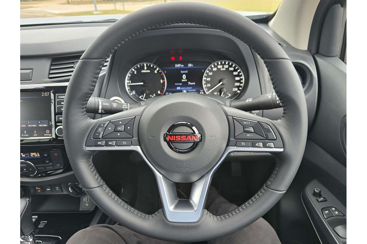 2025 Nissan Navara PRO-4X Warrior D23 4X4