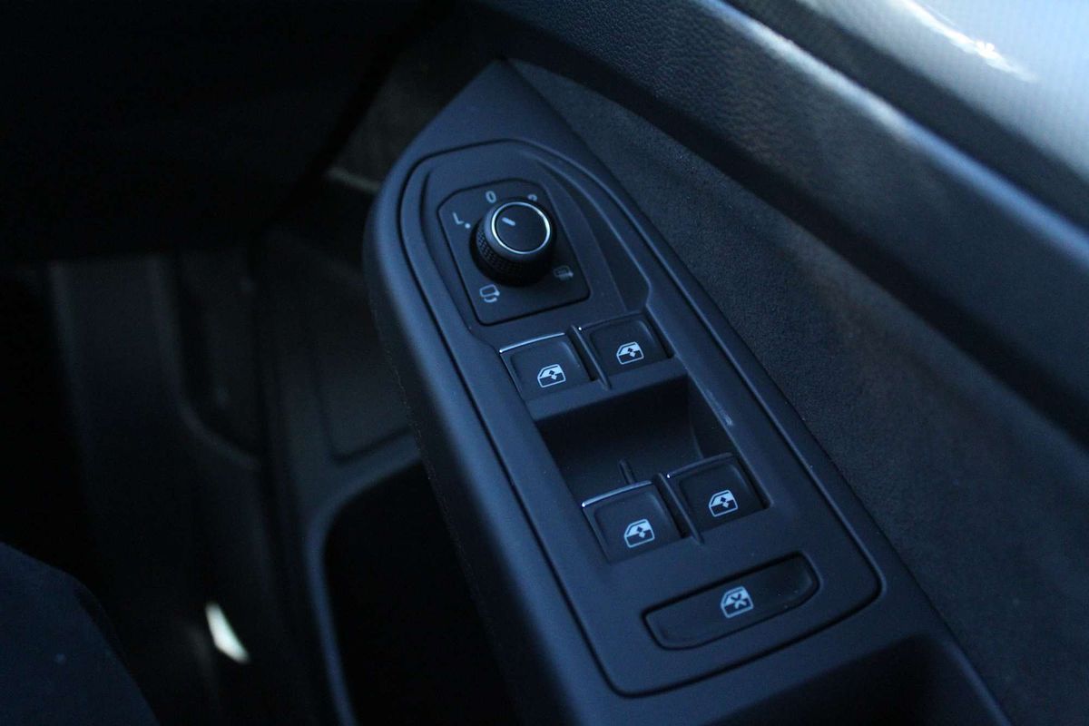 2025 Volkswagen Golf 110TSI Style 8.5