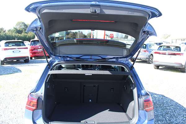2025 Volkswagen Golf 110TSI Style 8.5