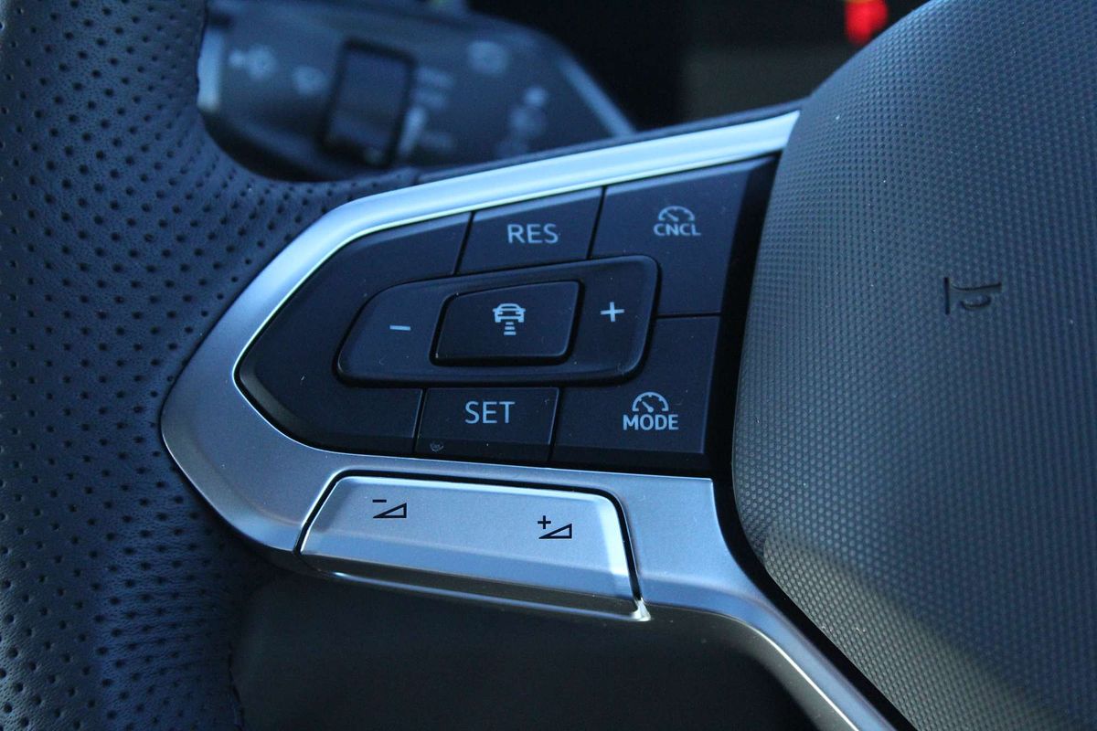 2024 Volkswagen Tiguan 195TSI R-Line CT