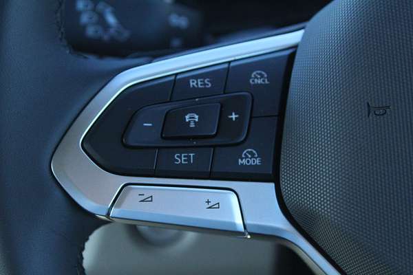 2024 Volkswagen Multivan TDI360 Life T7 SWB