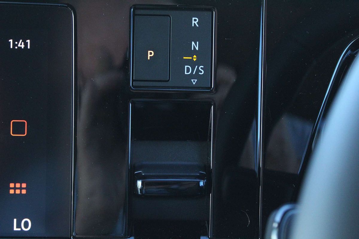 2024 Volkswagen Multivan TDI360 Life T7 SWB