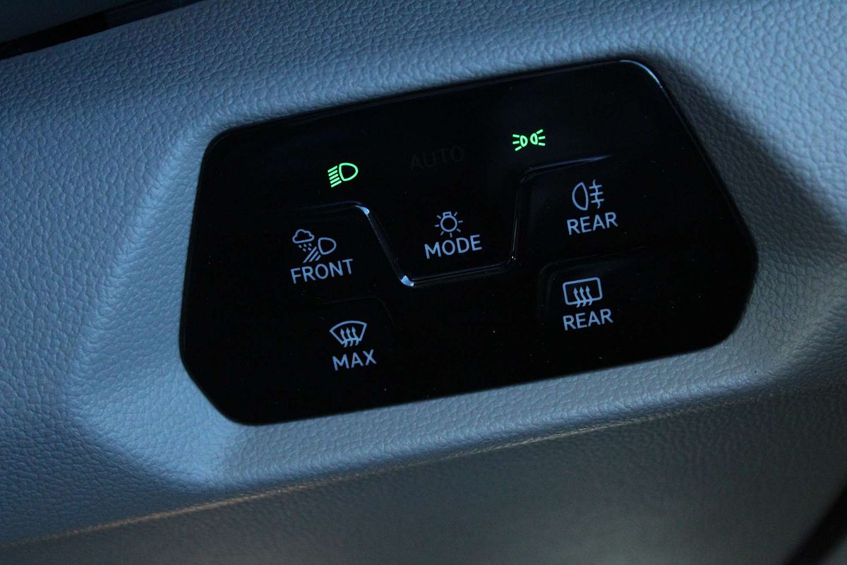 2024 Volkswagen Multivan TDI360 Life T7 SWB