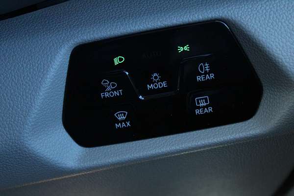 2024 Volkswagen Multivan TDI360 Life T7 SWB