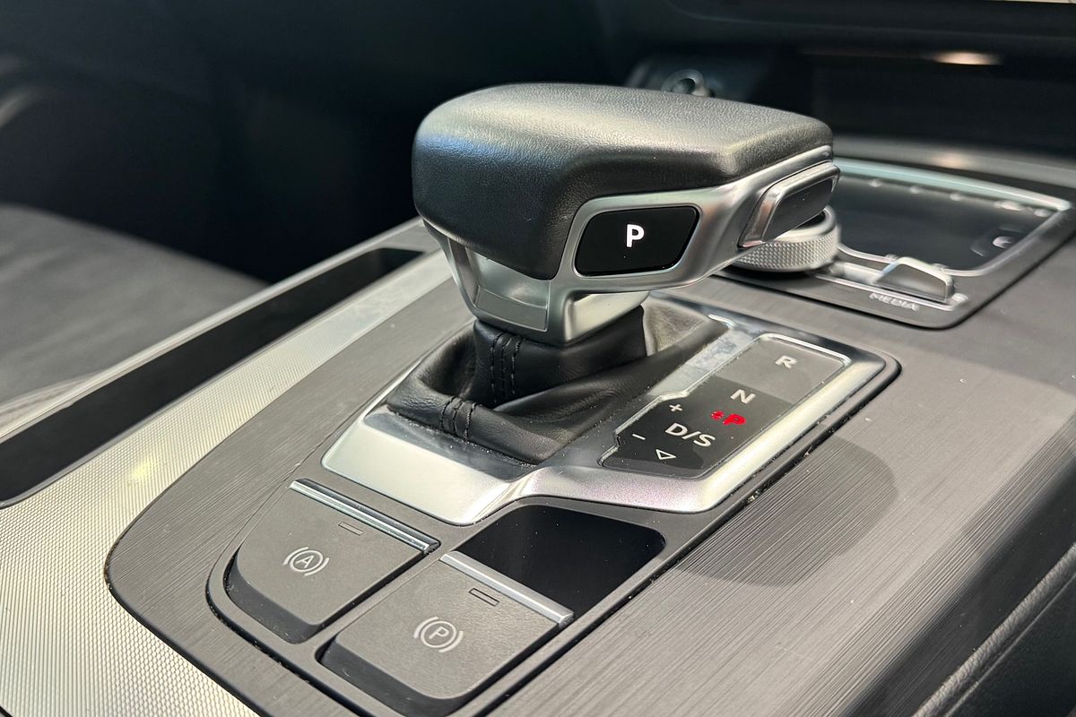 2017 Audi Q5 TFSI sport FY