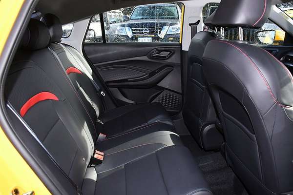 2024 MG MG5 Essence