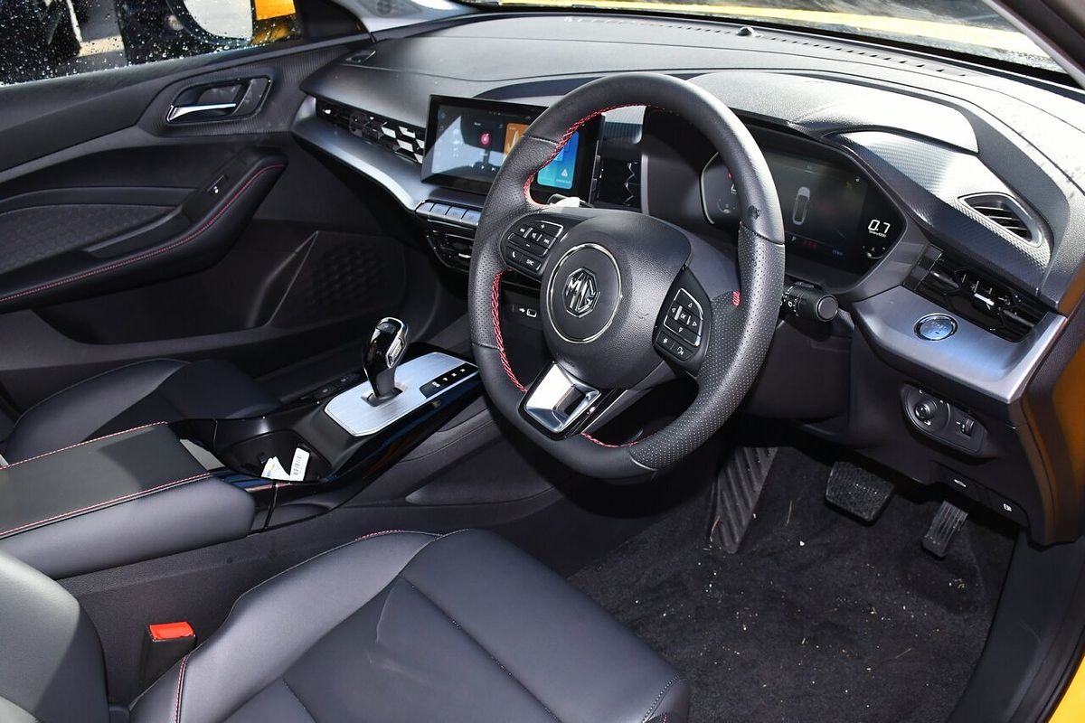 2024 MG MG5 Essence