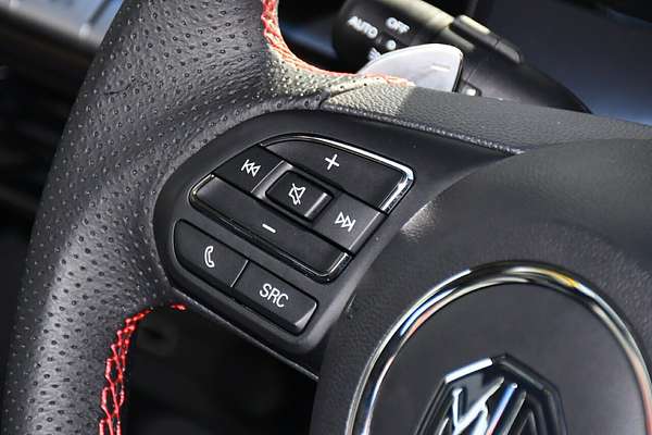 2024 MG MG5 Essence