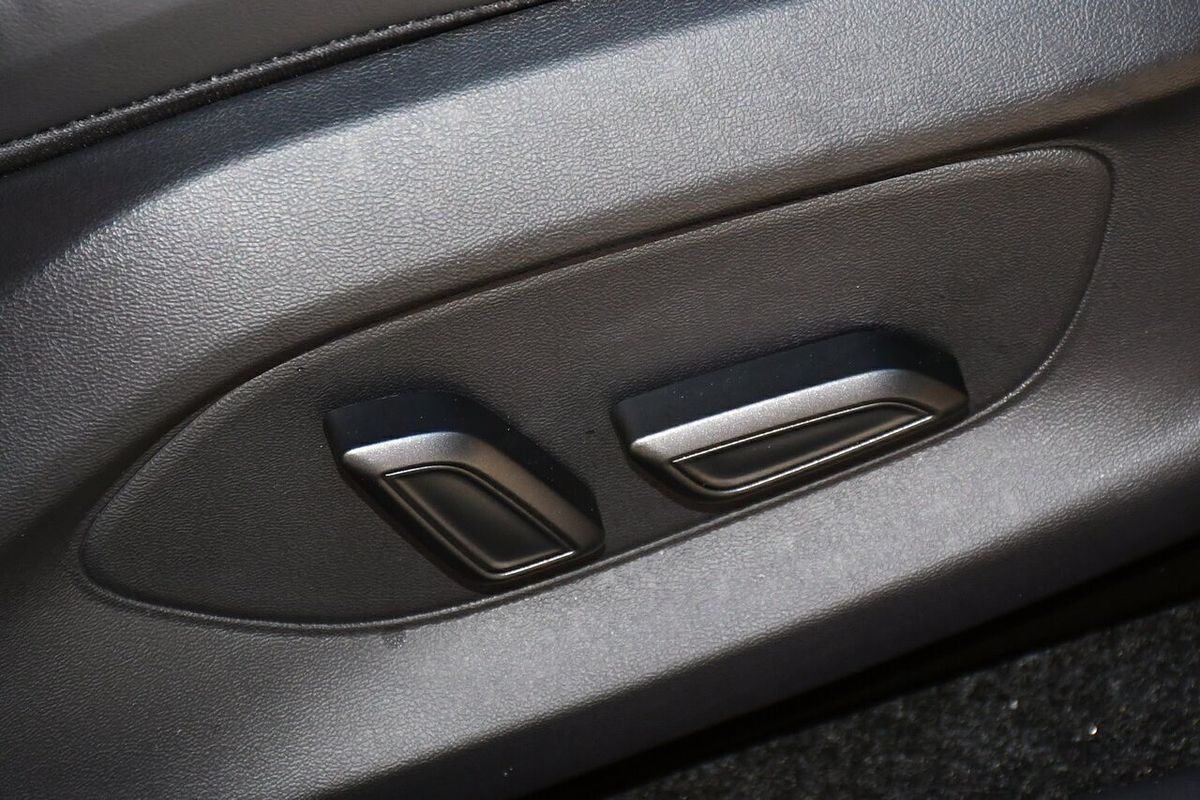 2024 MG MG5 Essence