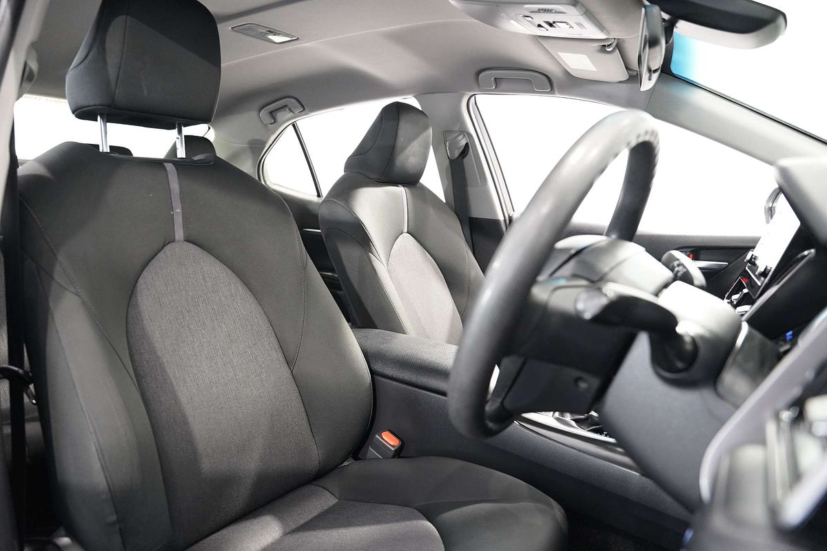 2021 Toyota Camry Ascent AXVH70R
