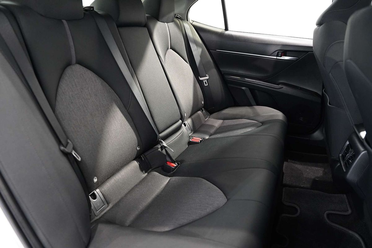 2021 Toyota Camry Ascent AXVH70R