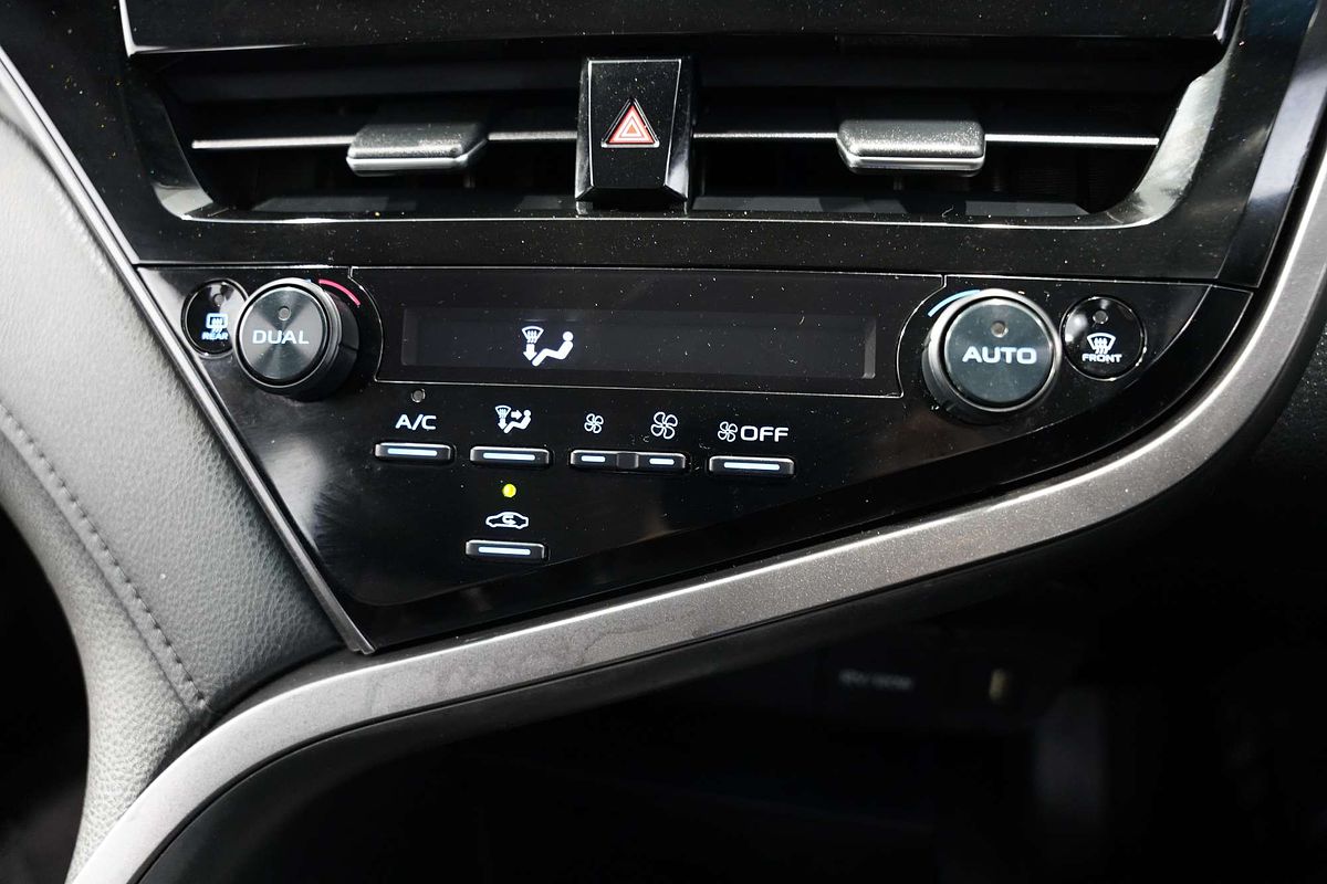2021 Toyota Camry Ascent AXVH70R