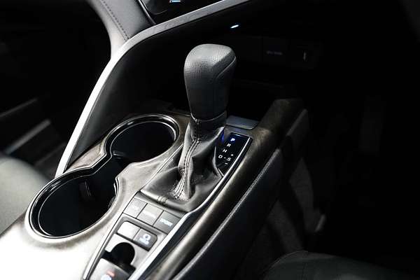 2021 Toyota Camry Ascent AXVH70R