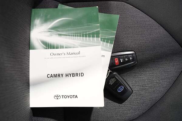 2021 Toyota Camry Ascent AXVH70R