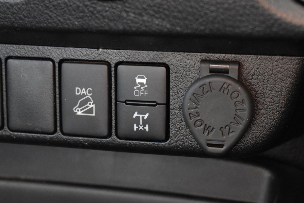 2021 Toyota Hilux SR GUN126R 4X4