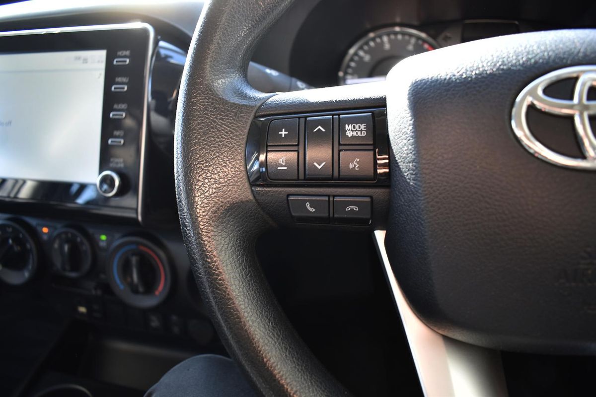2021 Toyota Hilux SR GUN126R 4X4