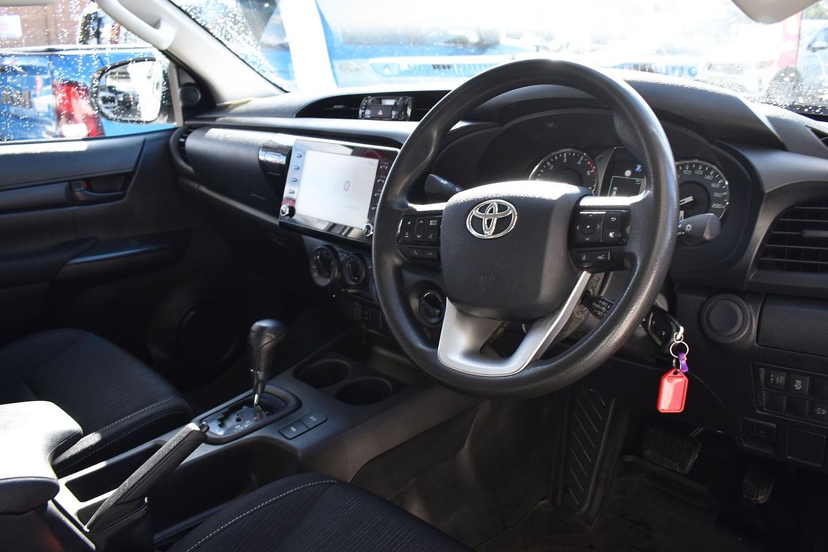 2021 Toyota Hilux SR GUN126R 4X4