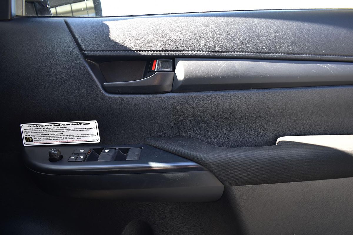 2021 Toyota Hilux SR GUN126R 4X4