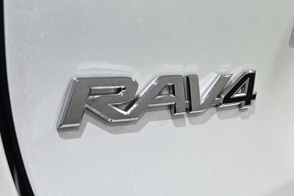 2024 Toyota RAV4 Cruiser AXAH52R