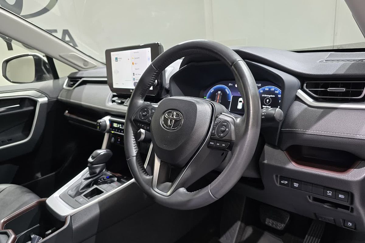 2024 Toyota RAV4 Cruiser AXAH52R