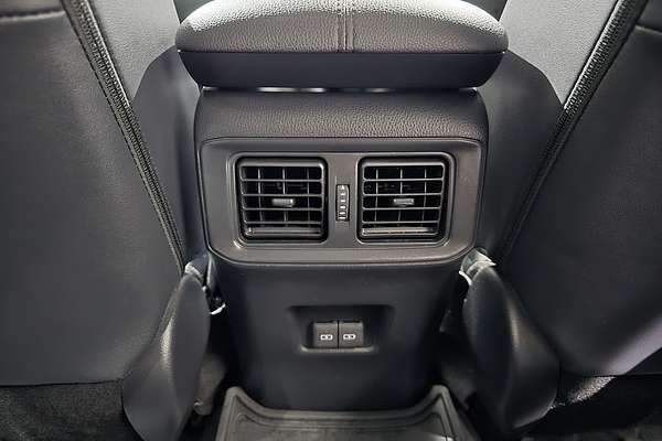 2024 Toyota RAV4 Cruiser AXAH52R