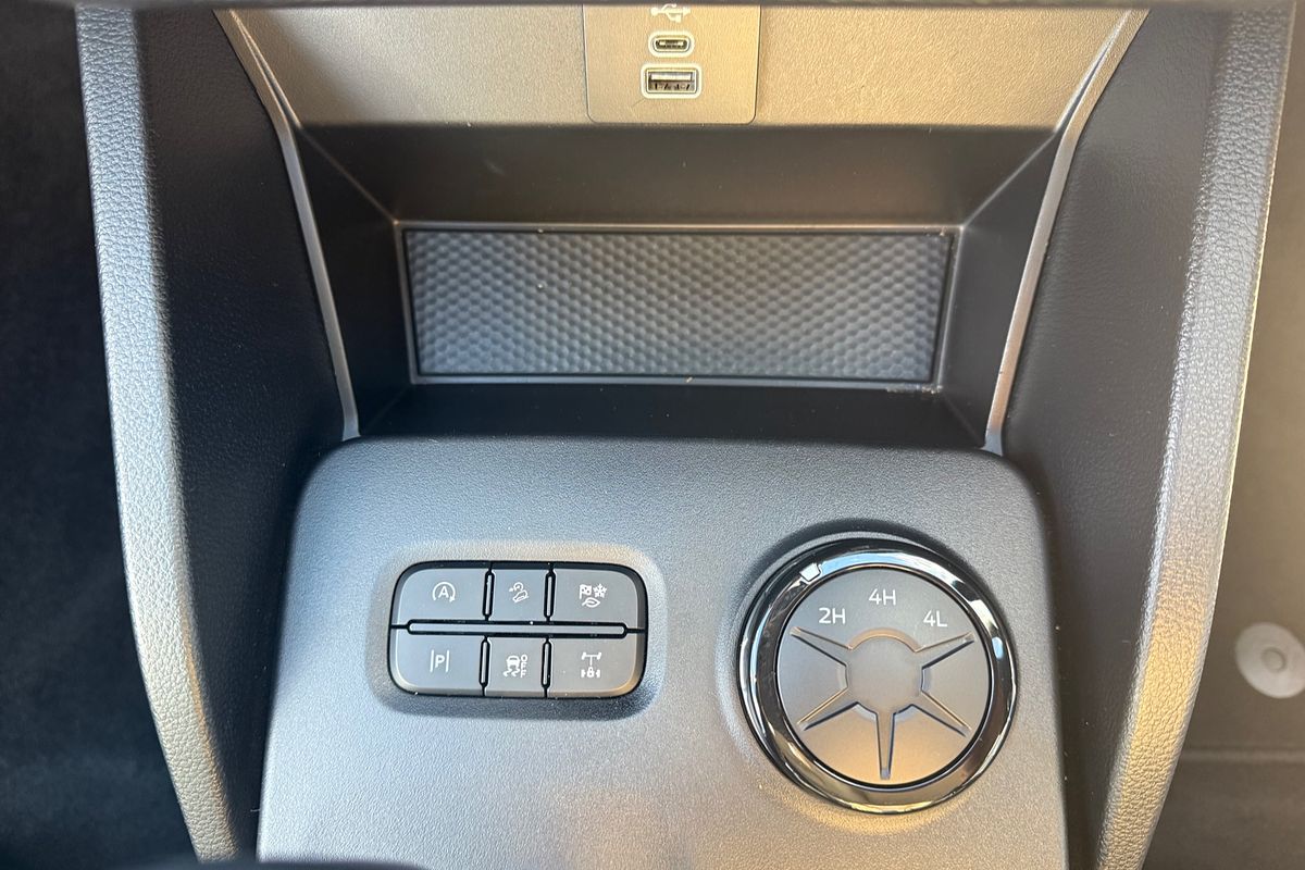 2024 Ford Ranger XLS 4X4 2.0L