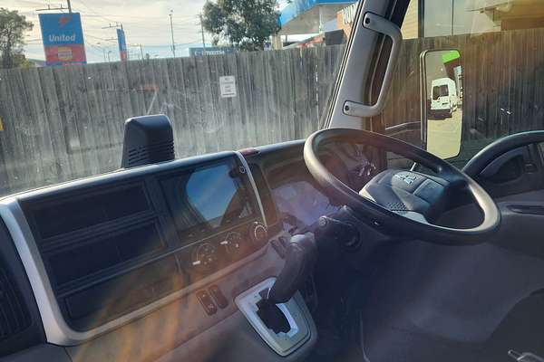 2021 Fuso Canter 515 4x2 SWB