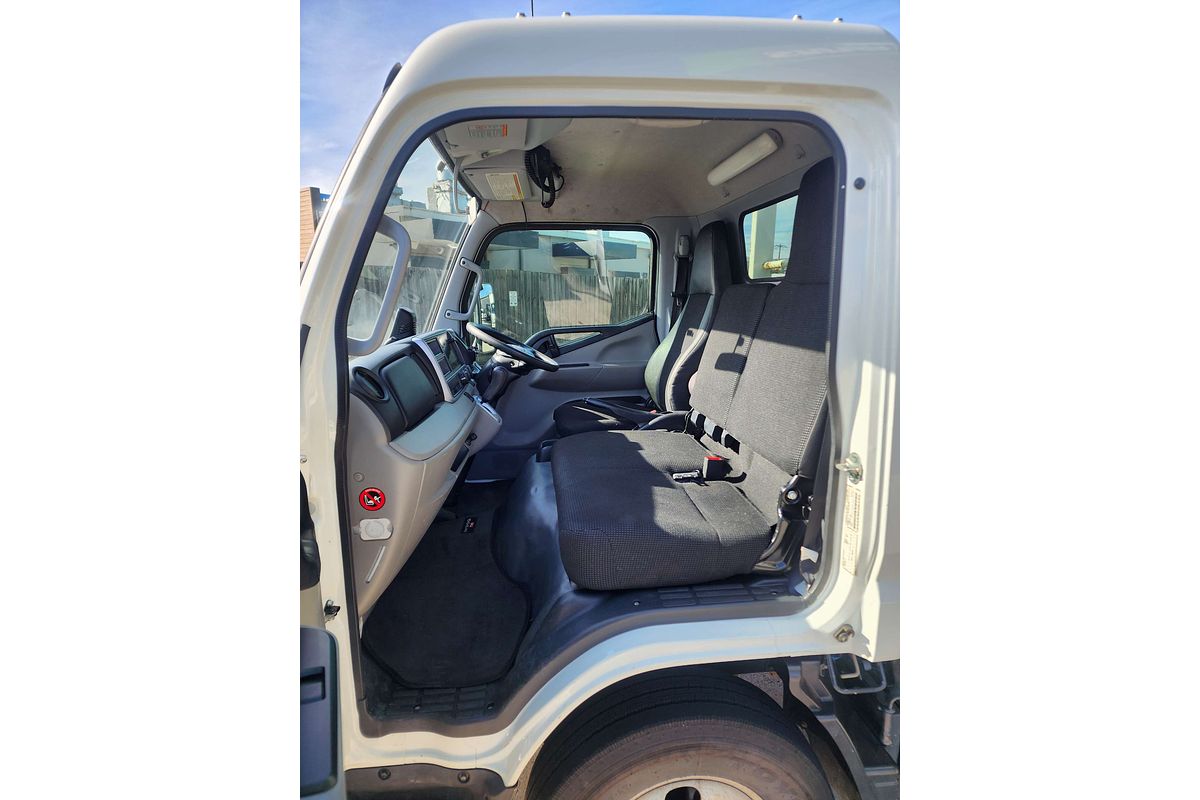 2021 Fuso Canter 515 4x2 SWB