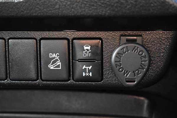 2021 Toyota Hilux SR GUN126R 4X4