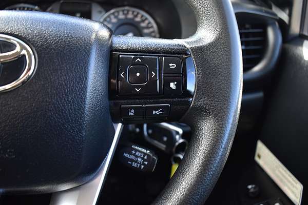 2021 Toyota Hilux SR GUN126R 4X4