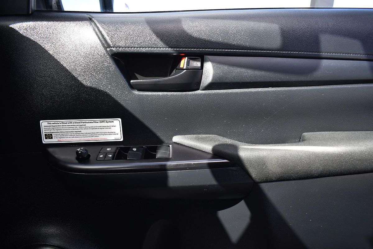 2021 Toyota Hilux SR GUN126R 4X4