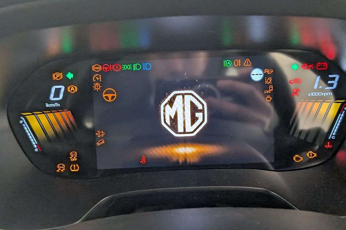 2025 MG ZS Essence ZS32