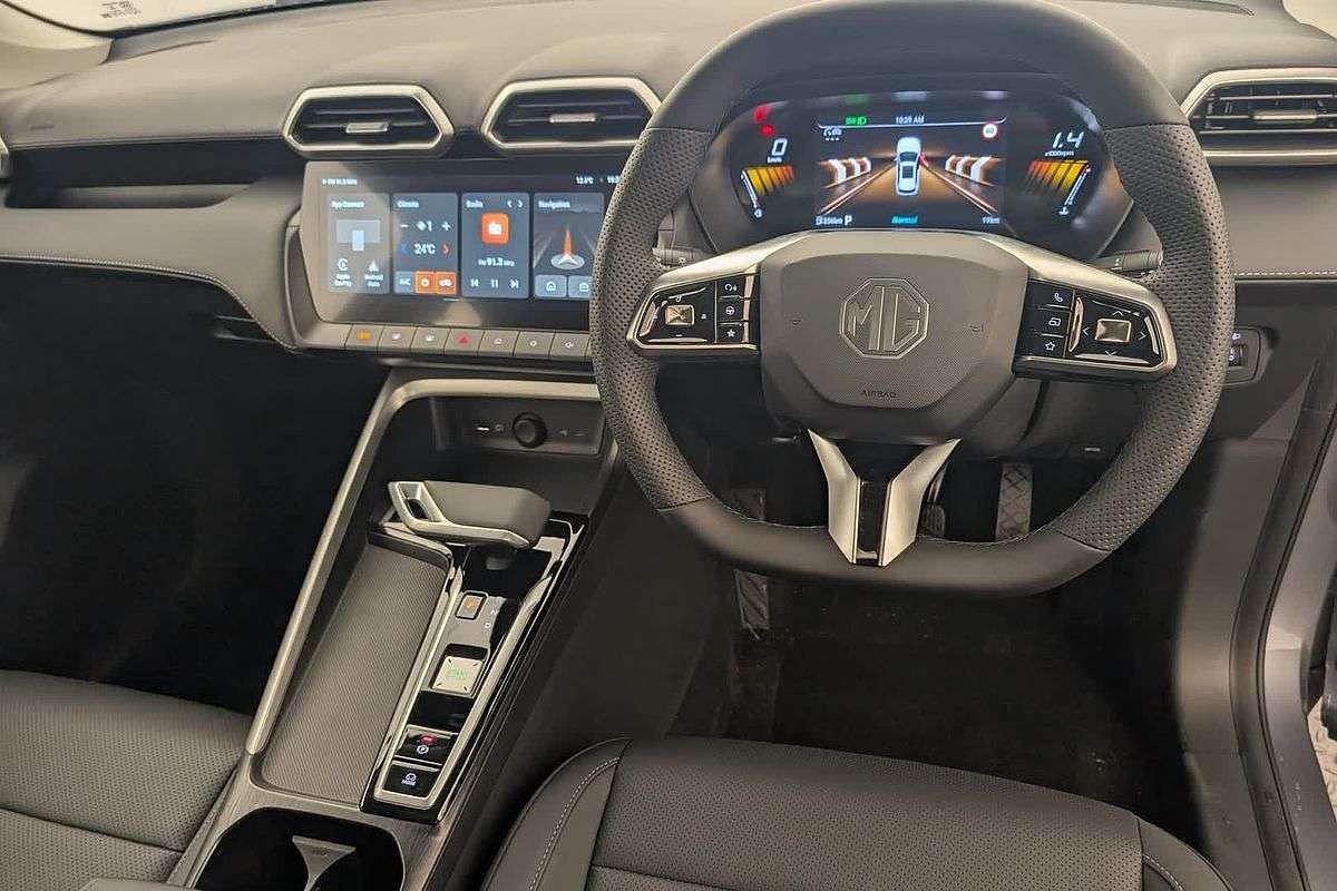 2025 MG ZS Essence ZS32