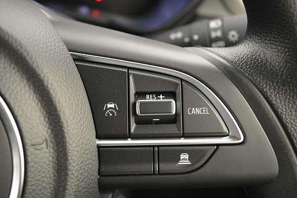 2025 Suzuki Swift Hybrid UZ