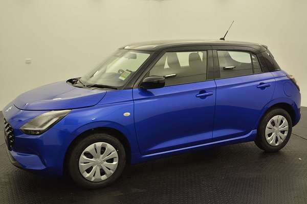 2025 Suzuki Swift Hybrid UZ