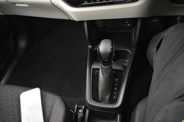 2025 Suzuki Swift Hybrid UZ