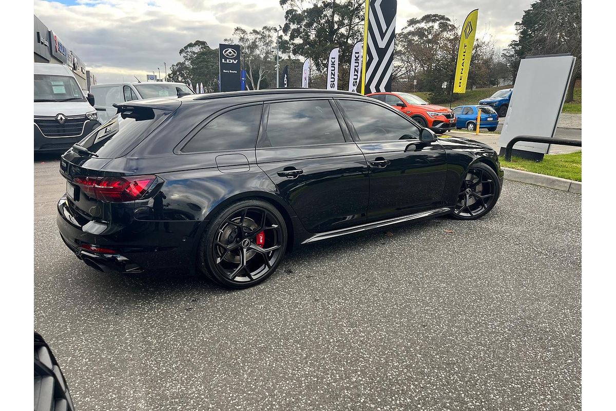 2024 Audi RS4 B9