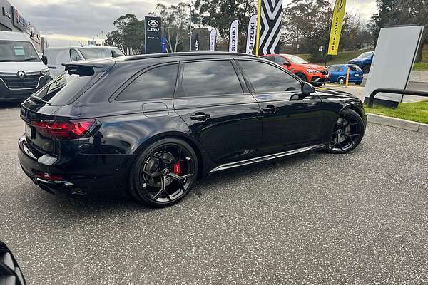 2024 Audi RS4 B9